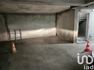 Parking à Tours (37000)