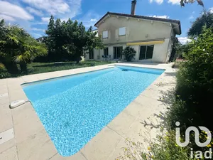 House at Mérignac (33700)