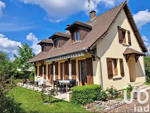 House at Bouilly (10320)