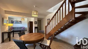 Apartment at Saint-Pierre (97410)