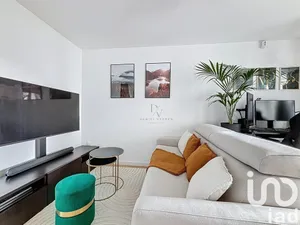 Apartment at Clamart (92140)