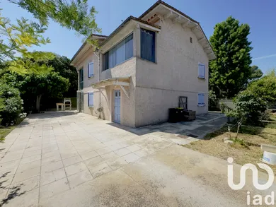 House at Bernis (30620)