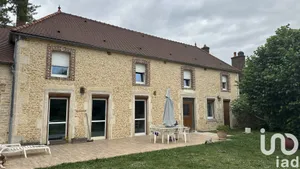 Traditional house at Fralignes (10110)