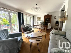 Apartment at Meudon (92190)