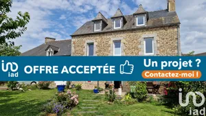 House at Gausson (22150)