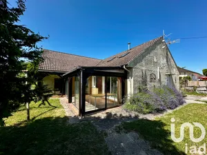 House at Bouranton (10270)