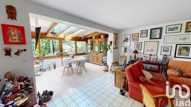 House in Nandy (77176)