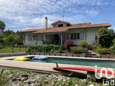 Maison à Ahetze (64210)