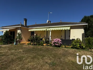 Maison traditionnelle à Saint-Germain-de-Lusignan (17500)