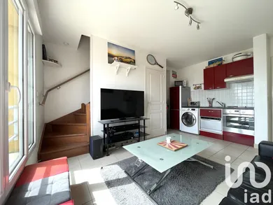 Apartment at Méré (78490)