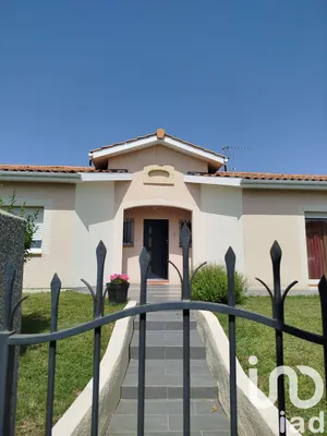Traditional house in Blanquefort (33290)