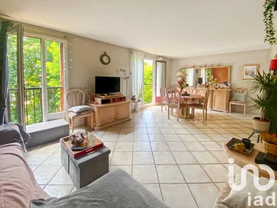 Appartement à Brie-Comte-Robert (77170)
