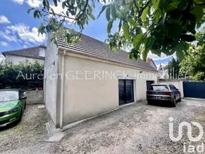Maison à Saint-Maximin (60740)