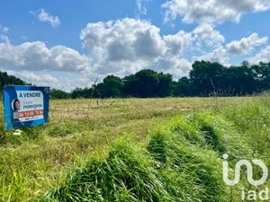 Building plot at Sault-de-Navailles (64300)