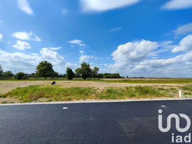 Terrain à bâtir à Saint-Germain-la-Ville (51240)