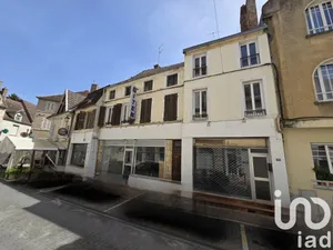 Immeuble à Saint-Jean-de-Losne (21170)