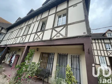 Townhouse in Dives-sur-Mer (14160)