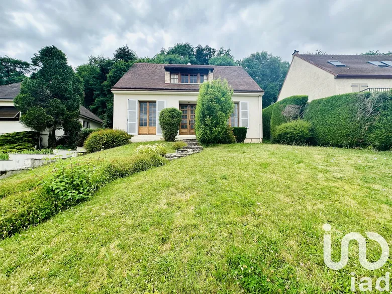 Maison 5 pièces 111 m² · à Jouy · 111 m² · 213 000 €