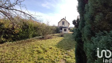 Maison traditionnelle à La Chapelle-Saint-Luc (10600)