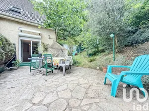 Townhouse at Mantes-la-Ville (78711)