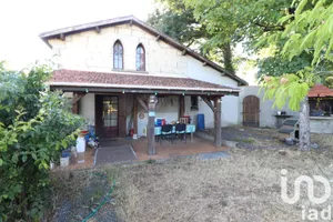 House at ORIGNOLLES (17210)