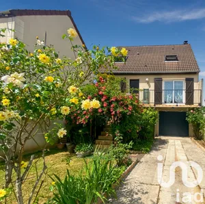 House in Villecresnes (94440)