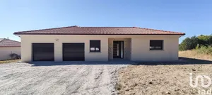 Traditional house at Aureil (87220)