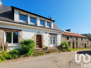 House at Pluneret (56400)
