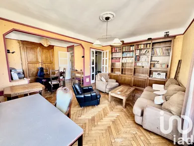 Apartment in Reims (51100)