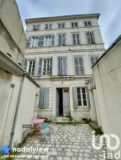Appartement à La Rochelle (17000)