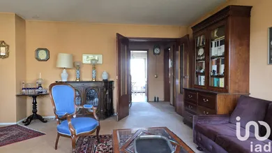 Appartement à Freneuse (78840)