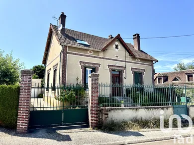 Maison à Étigny (89510)