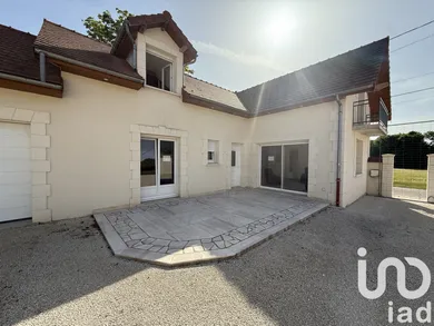 House in Dampierre (10240)