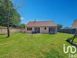 Traditional house at Villeneuve-les-Bordes (77154)