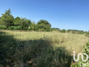 Terrain à Saint-Rémy (79410)