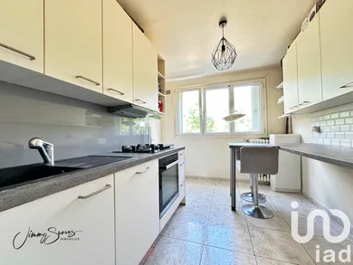 Apartment in Le Plessis-Trévise (94420)
