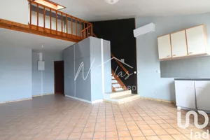 Duplex at Le Plessis-Belleville (60330)