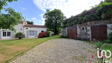 House at Mervent (85200)