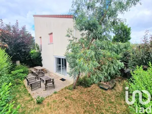 House at Nozay (91620)