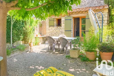 Maison de campagne à Sainte-Jalle (26110)