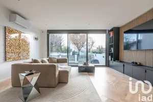 Maison d'architecte à Saint-Maur-des-Fossés (94210)