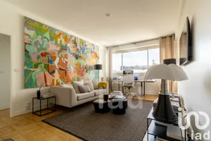 Apartment at Neuilly-sur-Seine (92200)