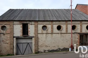 Parking at Trémentines (49340)