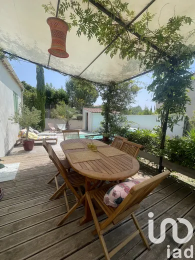 Traditional house at La Fare-les-Oliviers (13580)