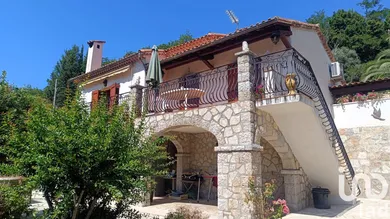 House at Le Bar-sur-Loup (06620)