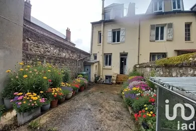 Townhouse at Quillebeuf-sur-Seine (27680)