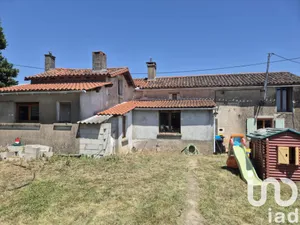 Maison à Brux (86510)