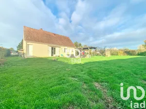 House at Petit-Caux (76370)