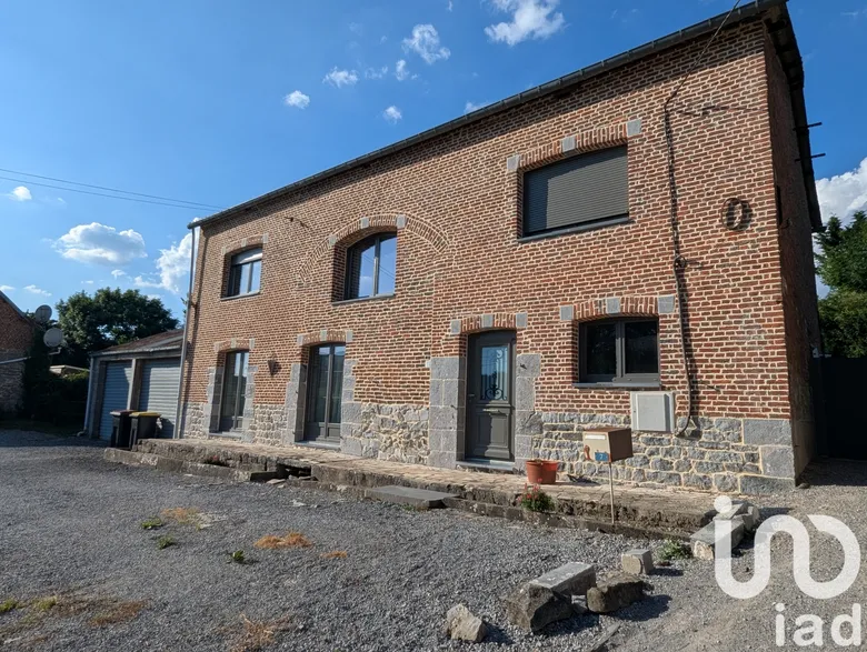 Maison 6 pièces 200 m² · à Floursies · 200 m² · 209 000 €