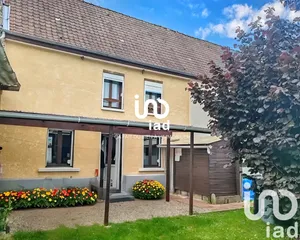 Village house at Domart-en-Ponthieu (80620)